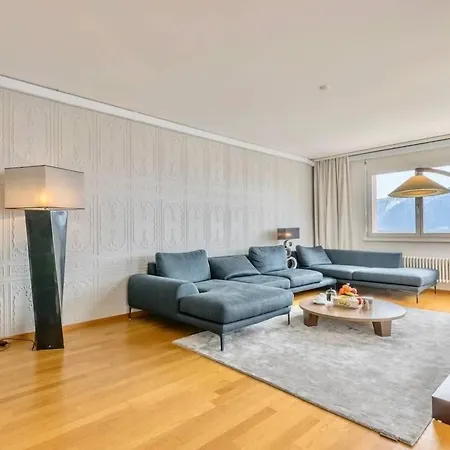 Alpine Stunning In By Guestlee Apartament