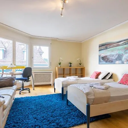 Alpine Stunning In By Guestlee Apartment